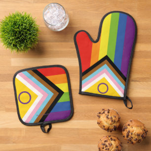 Ensemble De Gant De Cuisine Et De Manique Drapeau de fierté intersexe de SlipperyJoe's fond