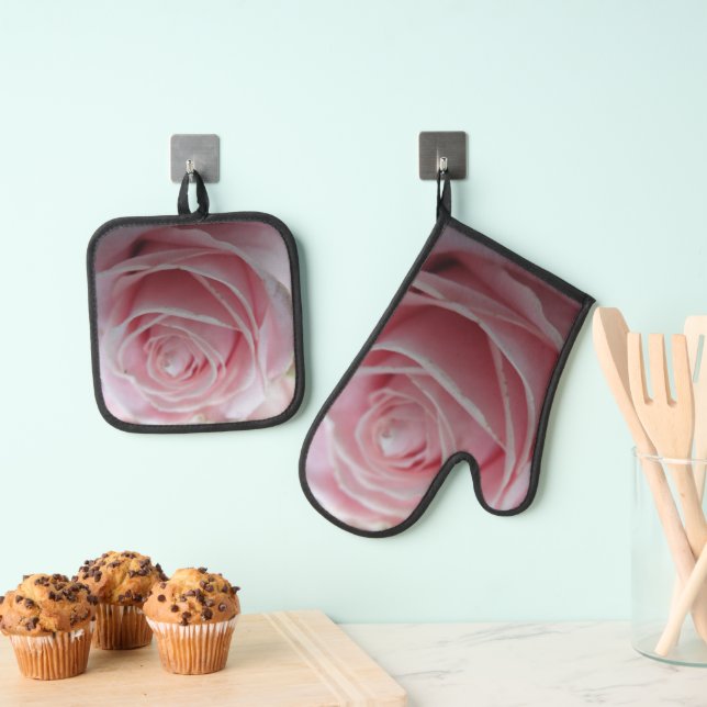 Ensemble De Gant De Cuisine Et De Manique Fleur Rose mignonne (In situ (suspendu))