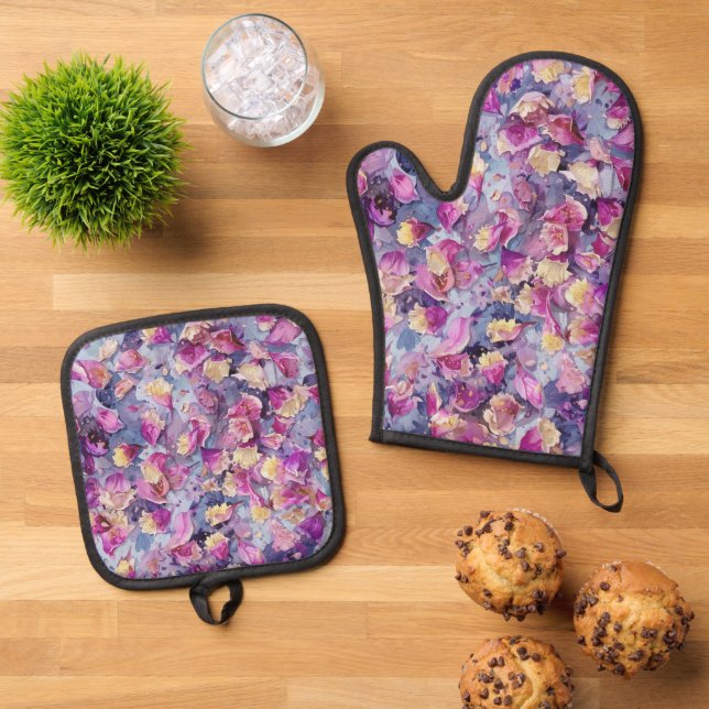 Ensemble De Gant De Cuisine Et De Manique Floral  (De haut en bas)