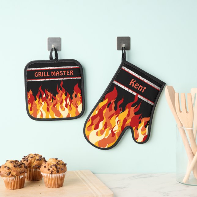 Ensemble De Gant De Cuisine Et De Manique Grill Master Name Noir avec flammes (In situ (suspendu))