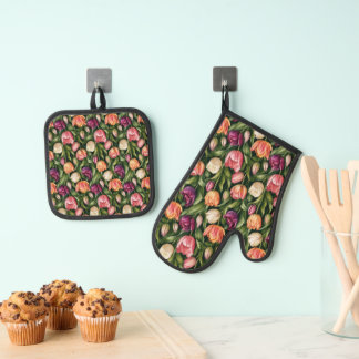 Ensemble De Gant De Cuisine Et De Manique Illustration botanique de tulipe raffinée