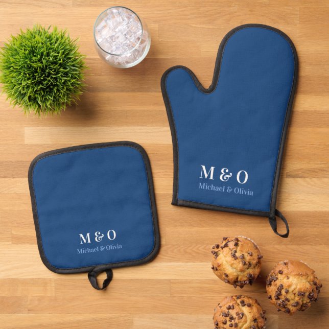 Ensemble De Gant De Cuisine Et De Manique Initiales Monogramme Couple Nom Marine Bleu (De haut en bas)