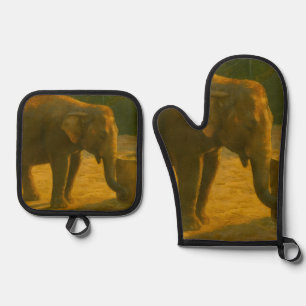 Ensemble De Gant De Cuisine Et De Manique La paire d'éléphants dans le cadre du sanctuaire