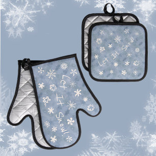 Ensemble De Gant De Cuisine Et De Manique Laisser Enneiger Amusant Jeux Snowflakes Bleu clai