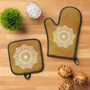 Ensemble De Gant De Cuisine Et De Manique Mandala blanc sur fond doré