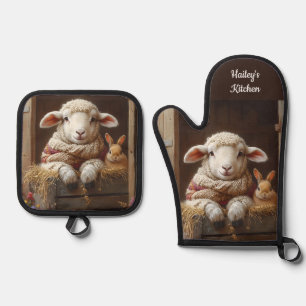 Ensemble De Gant De Cuisine Et De Manique Moutons et lapin douillets en Grange avec Fleurs
