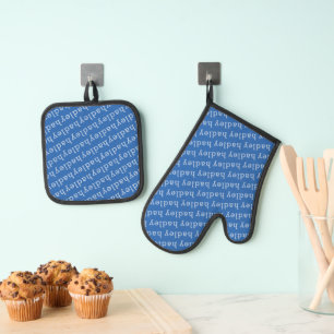Ensemble De Gant De Cuisine Et De Manique Nom d'enfant à typographie simple