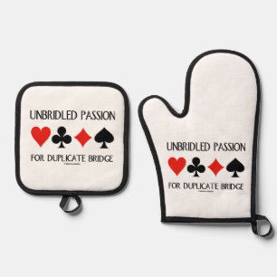 Ensemble De Gant De Cuisine Et De Manique Passion Débridée Pour Les Combinaisons De Cartes D
