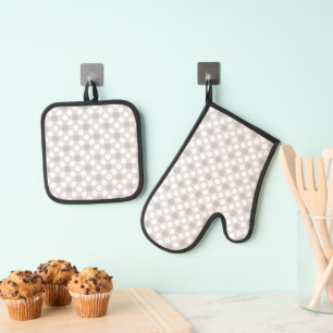 Ensemble De Gant De Cuisine Et De Manique Pois gris clair à la mode