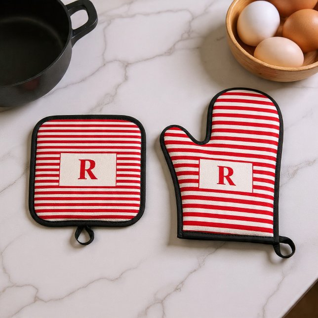 Ensemble De Gant De Cuisine Et De Manique Rayures rouges et blanches monogrammées (Créateur téléchargé)