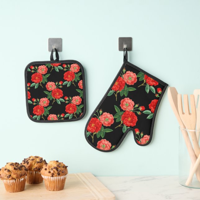 Ensemble De Gant De Cuisine Et De Manique Red roses, black background, (In situ (suspendu))