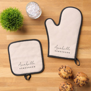 Ensemble De Gant De Cuisine Et De Manique Rose clair monogramme Minimaliste moderne Femini
