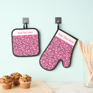 Ensemble De Gant De Cuisine Et De Manique Whimsical Pink Polka Dot Doodles Pattern