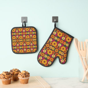 Ensemble De Gant De Cuisine Et De Manique Wow ! Motif floral coloré et lumineux.