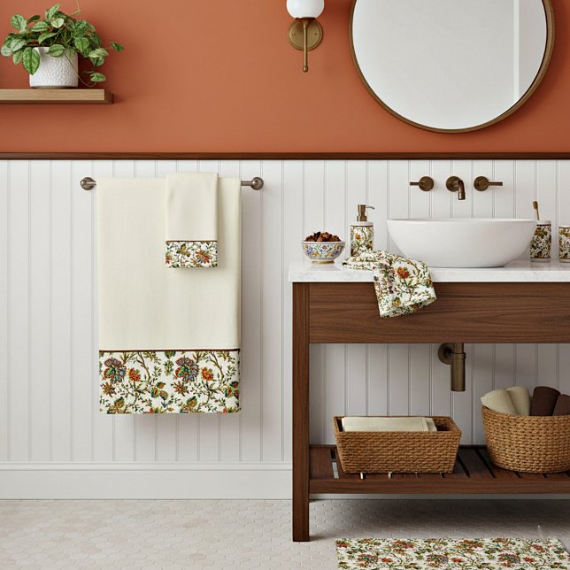 Ensemble de serviettes de bain à motif floral auto (Créateur téléchargé)