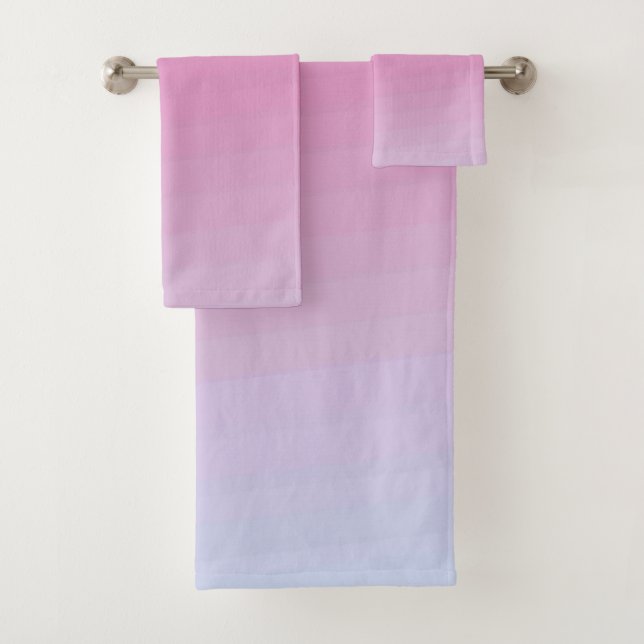 Ensemble de serviettes de bain américaine en coule (En situation)
