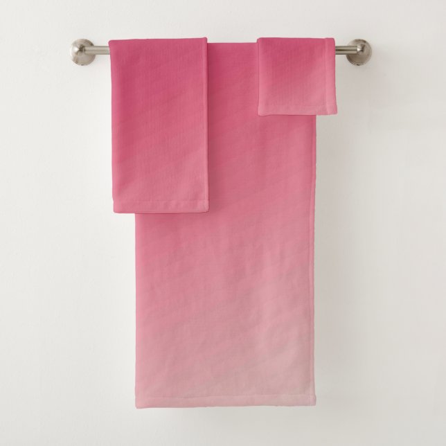 Ensemble de serviettes de bain américaine en coule (En situation)