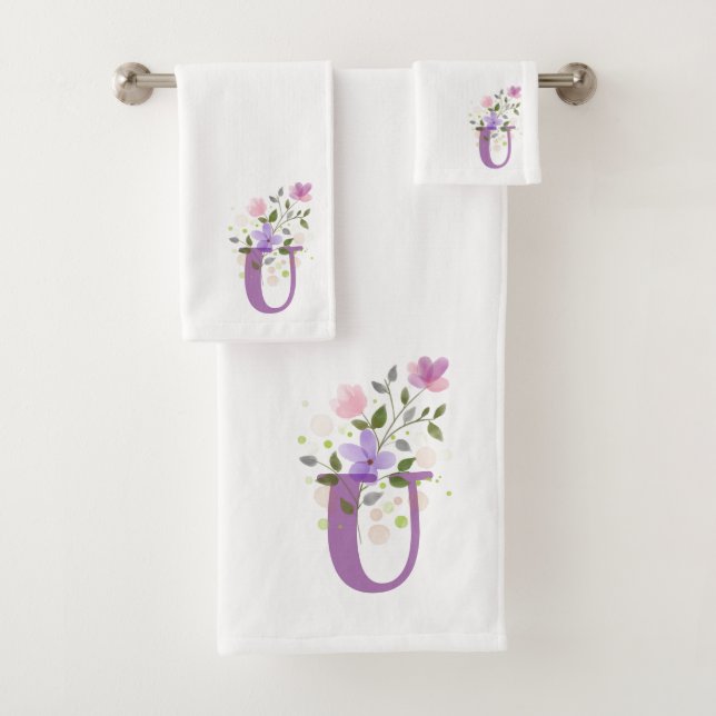 Ensemble de serviettes de bain avec lettre initial (En situation)