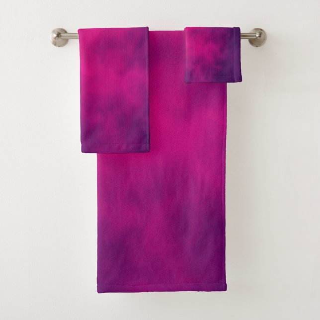Ensemble de serviettes de bain de couleur rose néo (En situation)