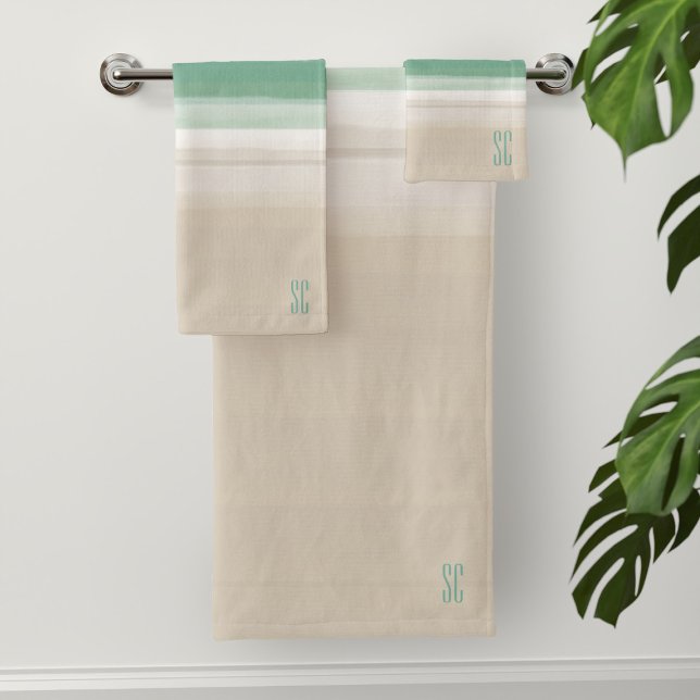 Ensemble de serviettes de bain Modern Sand Stripe (A serene ocean beach scene bath towel set with your initials)