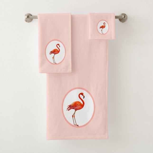 Ensemble de serviettes de bain rose corail clair a (En situation)