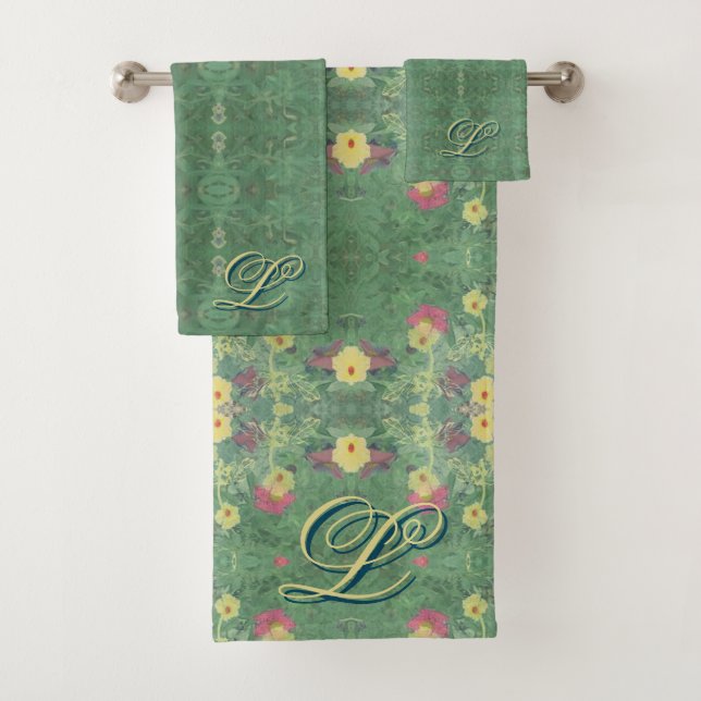 Ensemble de serviettes de bain vertes à fleurs Mon (En situation)
