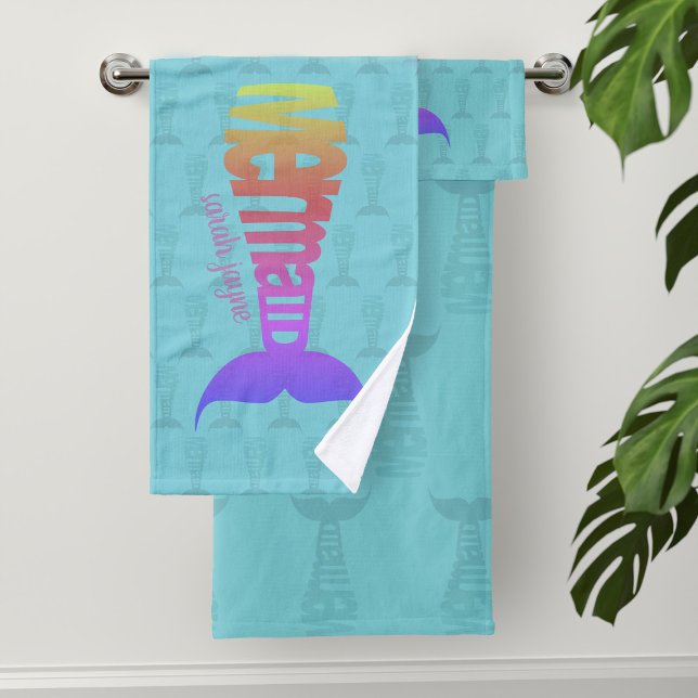 Ensemble de serviettes de bains couleur arc-en-cie (A fun and colorful rainbow mermaid bath towels with space for your name)