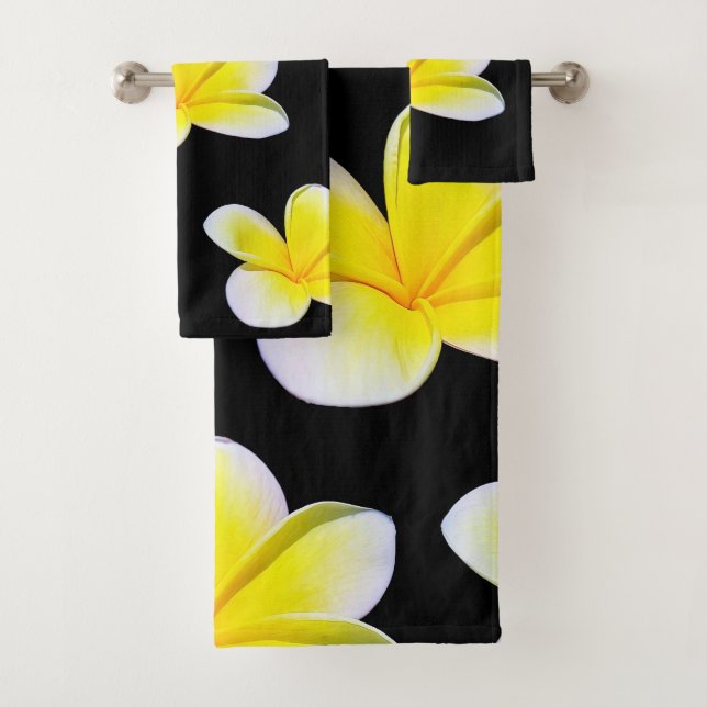 Ensemble de serviettes de bains Plumeria (En situation)