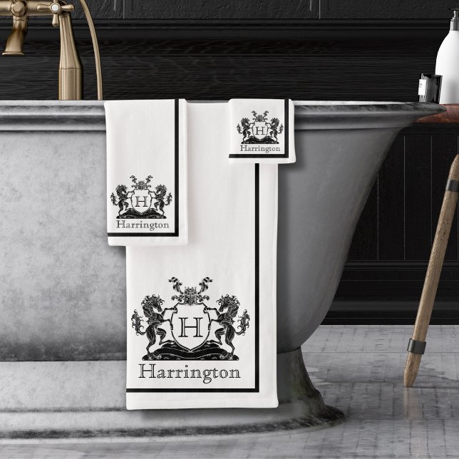 Ensemble de serviettes de salle de bain blanches a (Créateur téléchargé)