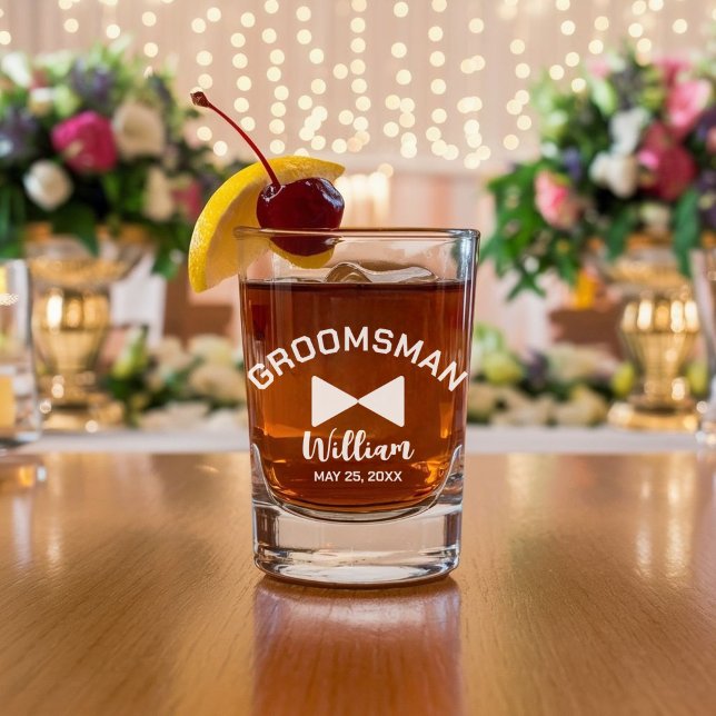 Ensemble de verre de whiskey Groomsman personnalis (Créateur téléchargé)