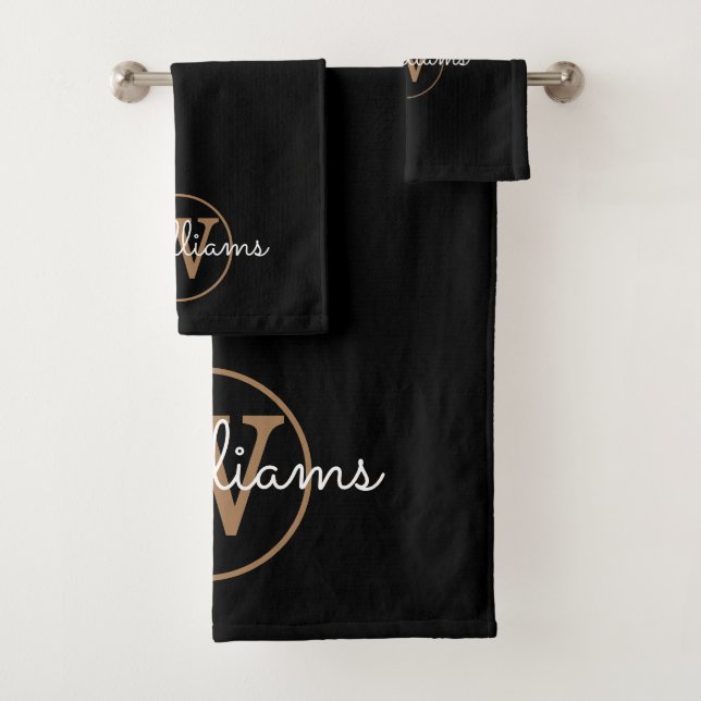 Ensemble élégant de serviettes de bain à monogramm (En situation)