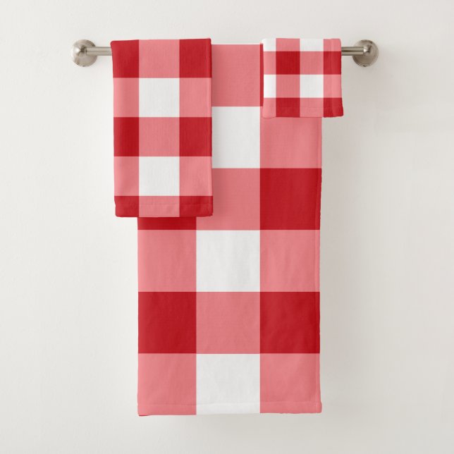Ensemble rouge et blanc de serviette de Bath de (En situation)