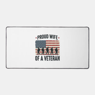 Épouse fière d'un design de t-shirt patriotique de