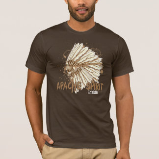 esprit d'Apaches à l'intérieur de T-shirt