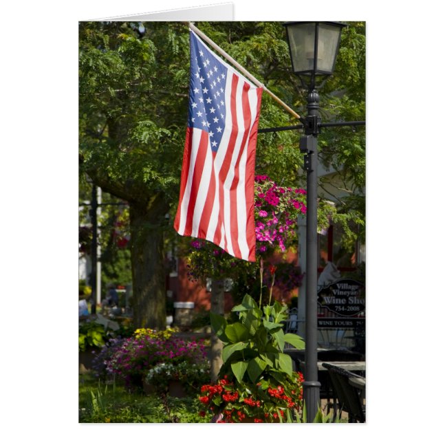 États-Unis, New York, Lewiston. Drapeau américain  (Devant)