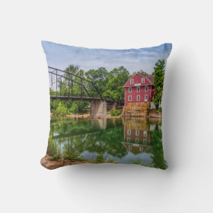 Été À War Eagle Mill Coussin
