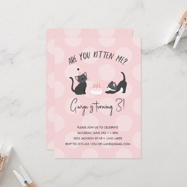 Êtes-Vous Kitten Me ? Invitation d'anniversaire (Devant/Arrière en situation)