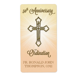 Étiquette 50e anniversaire de l'ordination, Croix d'or sur l