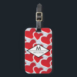 Étiquette À Bagage 2 Coeurs rouges Répétant le Motif mou<br><div class="desc">Marque de bagage personnalisée avec un motif extensible de 2 coeurs rouges de taille différente chaque coeur entouré d'une bordure blanche. Un cadre en forme de losange superposé avec votre texte à l'intérieur.</div>
