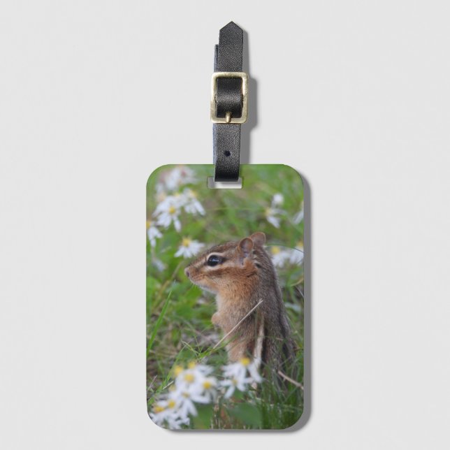 Étiquette À Bagage Adorable Chipmunk en fleurs (Devant Vertical)