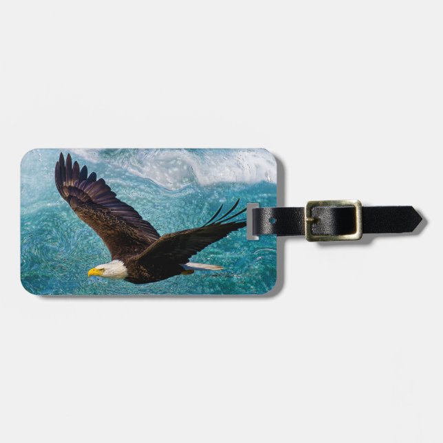 Étiquette À Bagage Aigle qui s'envole au-dessus de la tempête (Devant horizontal)
