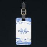 Étiquette À Bagage Aquarelle Monogramme Bleu Abstrait Agate<br><div class="desc">Aquarelle bleu et blanc représentant les vagues océaniques abstraites. Monogramme moderne élégant avec nom personnalisé et initiale. Ajoutez vos détails à l'arrière.</div>