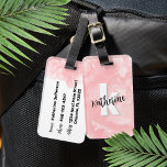 Étiquette À Bagage Aquarelle rose Monogramme initial<br><div class="desc">Une aquarelle rose pâle et douce fournit la toile pour un monogramme mignon et contemporain, avec initiales et nom. La palette de couleurs noir et blanc du monogramme, composée de polices modernes propres mélangées à une police de script, dégage un charme simple mais amusant. Que vous souhaitiez utiliser votre prénom...</div>