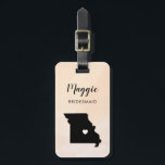 Étiquette À Bagage Balise de bagage de la carte du Missouri, Accueil<br><div class="desc">Ces étiquettes de bagage d'état font les étiquettes cadeau de mariage parfait ou les étiquettes de sac de bienvenue. Cravate-le à vos cadeaux de demoiselle d'honneur au lieu d'une étiquette-cadeau typique en papier, et ils peuvent l'utiliser pendant des mois et des années à venir. Les étiquettes ont un arrière -...</div>
