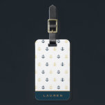 Étiquette À Bagage Balise de bagage Preppy Nautical ⎢ Monogramme<br><div class="desc">Obtenez votre bagage personnalisé pour un look élégant avec un motif chic et preppy d'ancres d'or et d'argent sur un arrière - plan de votre choix marine, turquoise ou blanche. Monogramme est sur une bordure blanche en fond en fonte sans serif or. Dos contient des informations personnelles dans la police...</div>