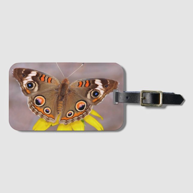Étiquette À Bagage Beau Papillon sur Fleur Jaune  (Devant Horizontal)