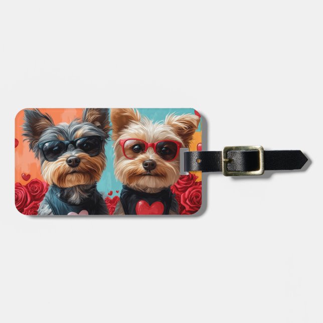 Étiquette À Bagage Biewer Terrier avec roses de cœur Saint-Valentin (Devant horizontal)