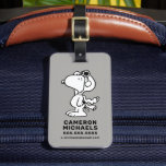 Étiquette À Bagage cacahuètes | Snoopy the Flying Ace BW<br><div class="desc">Cette jolie conception Peanuts présente Snoopy comme la lecture d'as volant de la Première Guerre mondiale pour prendre sur le Baron Rouge de l'Allemagne.</div>