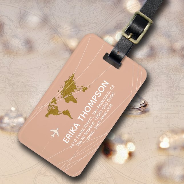 Étiquette À Bagage Carte du monde sur Dusty Rose Nom du voyageur pers (Créateur téléchargé)