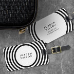 Étiquette À Bagage Cercles noirs minimalistes blancs Lignes géométriq<br><div class="desc">Voyagez dans le style avec cette étiquette de bagage moderne avec une minimaliste ligne de cercle géométrique noire motif contre un arrière - plan blanc. Personnalisez cette balise avec vos informations et pour plus d'options comme changer la police et sa taille cliquez sur le bouton "Personnaliser". *Veuillez noter que le...</div>